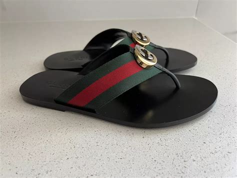 Svrite Gucci Flips Flops (Re.